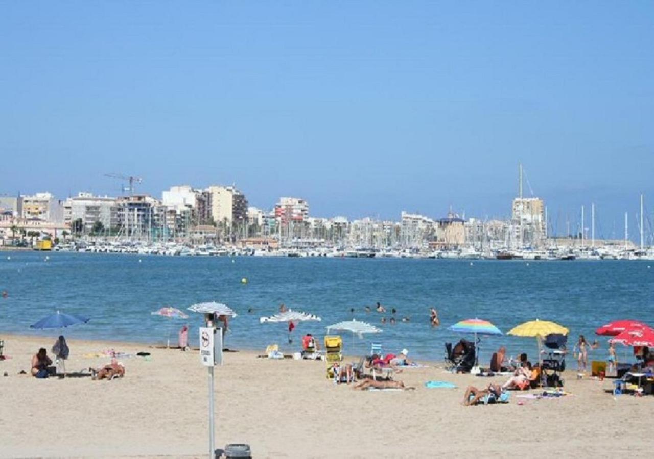 Torrevieja, La Torreta Ground Floor Apartment With Large Private Patio Garden المظهر الخارجي الصورة
