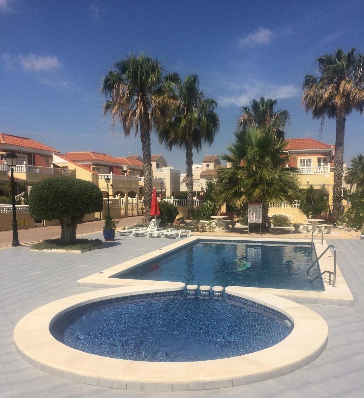 Torrevieja, La Torreta Ground Floor Apartment With Large Private Patio Garden المظهر الخارجي الصورة